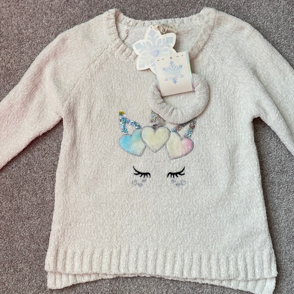 Girls Unicorn Sweater - Picture 2 of 6